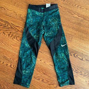 NWOT Nike Pro Hypercool Tidal Training Leggings XS Geo Abstract Design